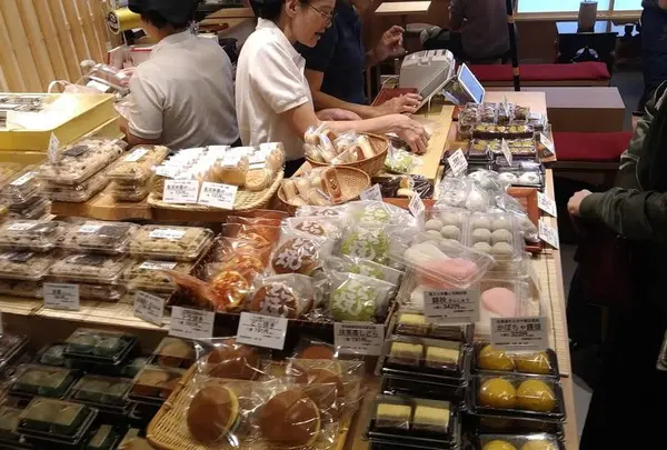 茂助だんご 豊洲市場