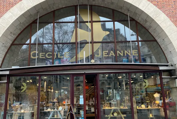 Cécile Jeanne