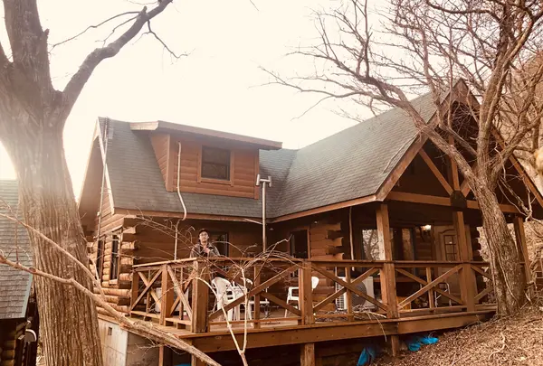 〒413-0304 静岡県賀茂郡東伊豆町白田１４６０