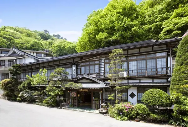 鎌先温泉 最上屋旅館