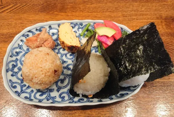 おにぎりスタンドリッツボン