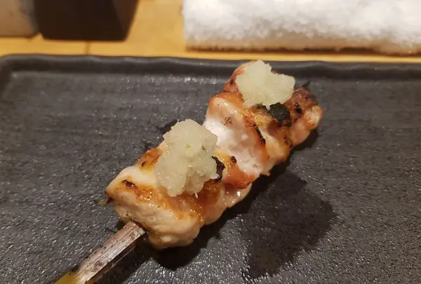鳥なお