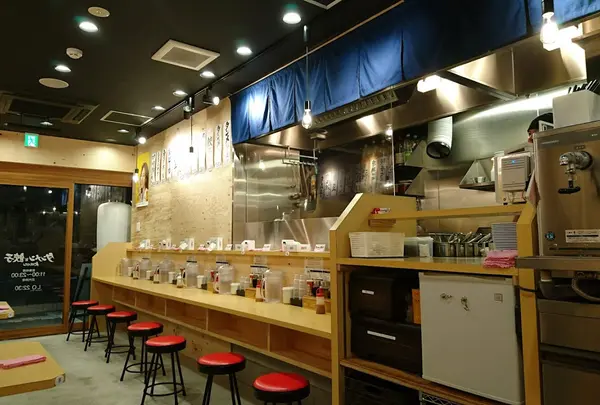タンメンと餃子KIBARU（キバル）《四条烏丸／四条新町》【タンメン／美味しい／おしゃれ／おすすめ】