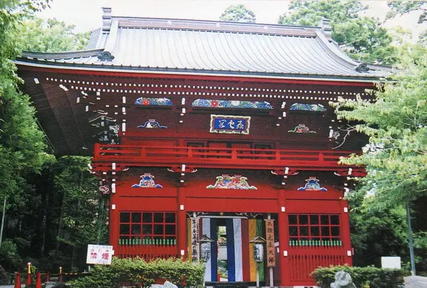 行元寺　　　　　波の伊八鑑賞