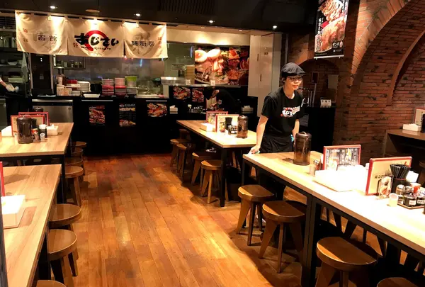 函館麺厨房あじさい 新千歳空港店