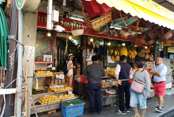 Mae Varee Sweet Sticky Rice with Mango