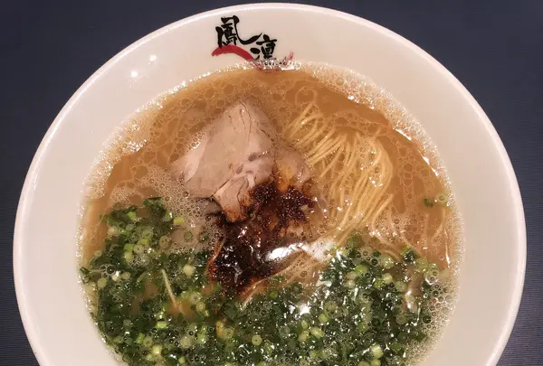 鳳凛