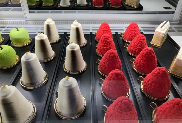 Patisserie bianco nero