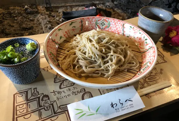 手打ちそば山菜料理わらべ