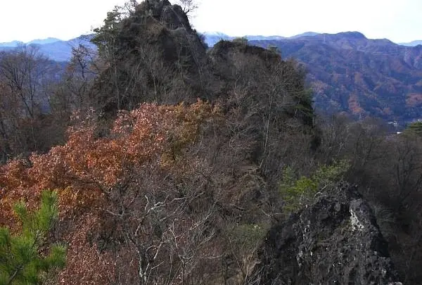 岩櫃山