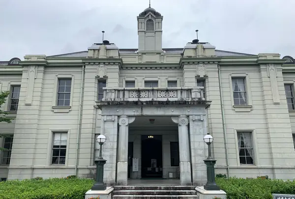 山口県政資料館（旧県会議事堂）