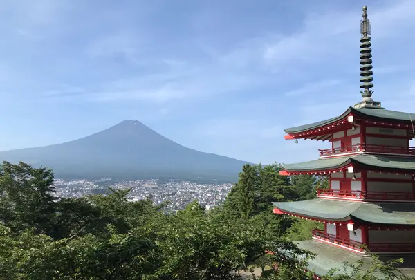 新倉山浅間公園