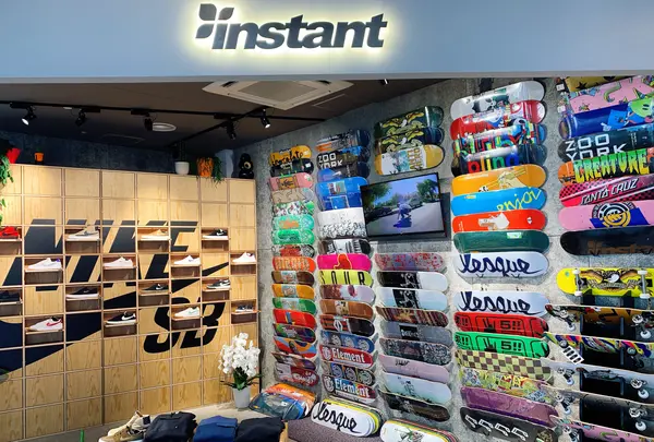 instant skateboards