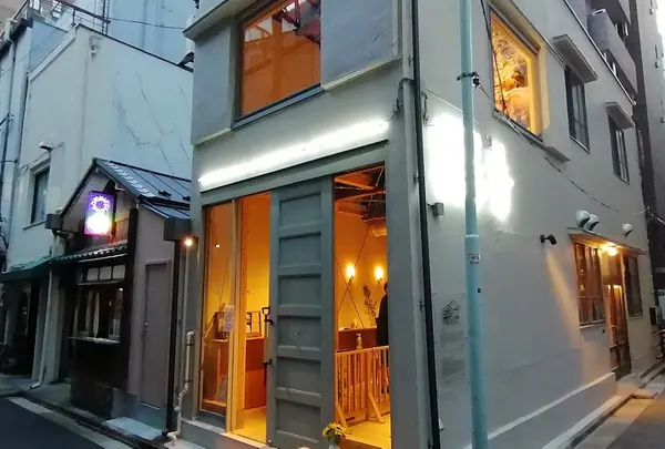 Omnipollos Tokyo オムニポロス・トウキョウ