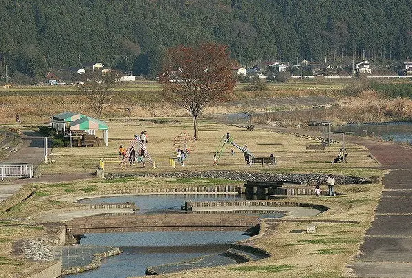 水辺公園（ジョイフルブルーパーク）