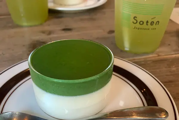 Satén japanese tea