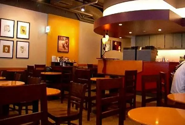 スターバックスコーヒー　四ツ橋店