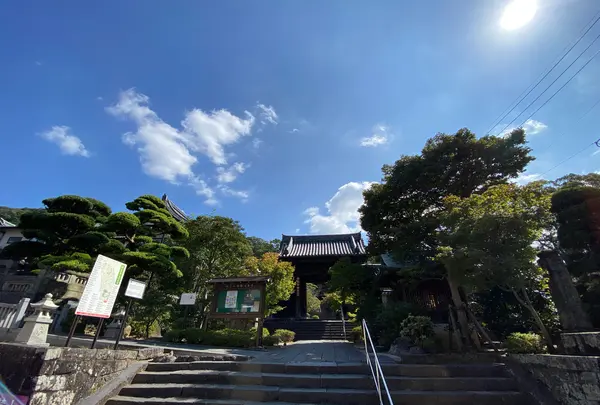 近藤長次郎の墓（晧台寺）