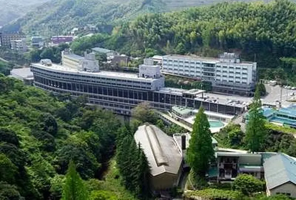 ホテル奥道後