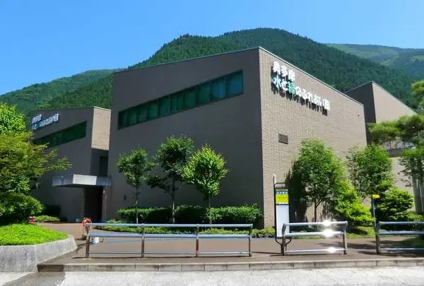 奥多摩水と緑のふれあい館