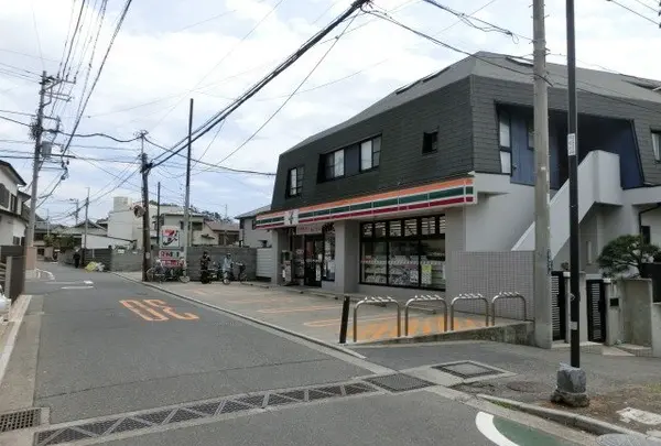 セブンイレブン鎌倉稲村ガ崎店