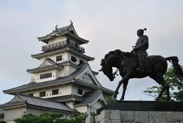 丸亀城