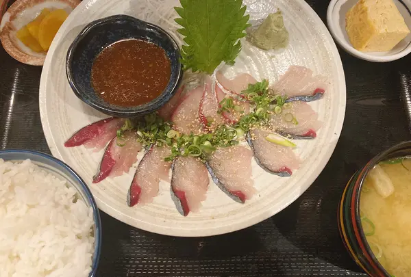 竹乃屋 ソラリアステージ店