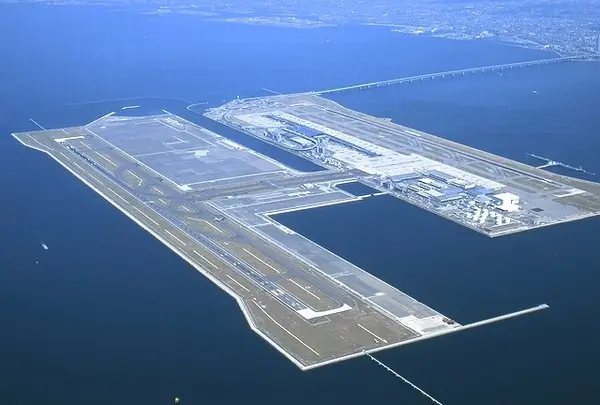関西国際空港