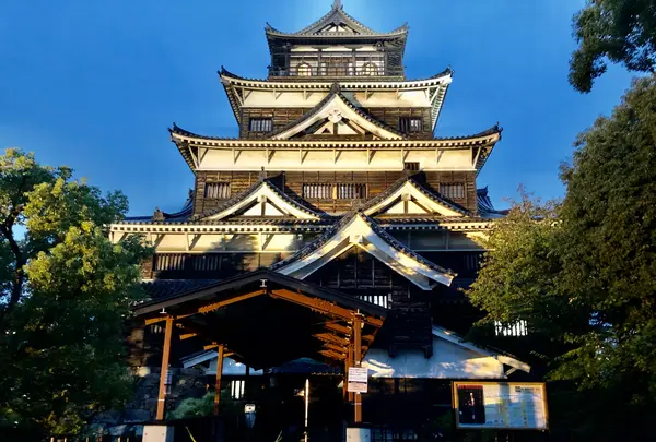 広島城 天守閣