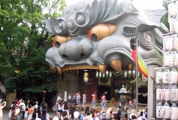 難波八阪神社