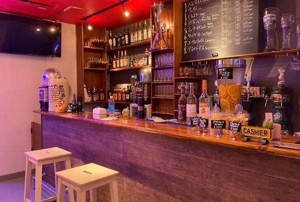 THE BEER HOUSE