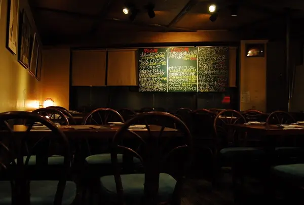 ビストロ・ＤＥ・またのり