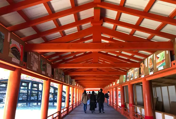 厳島神社