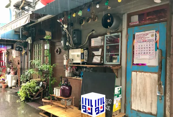 バルタン食堂
