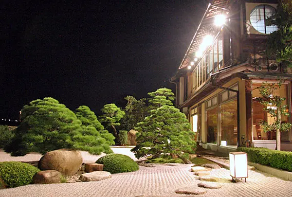 皆美館