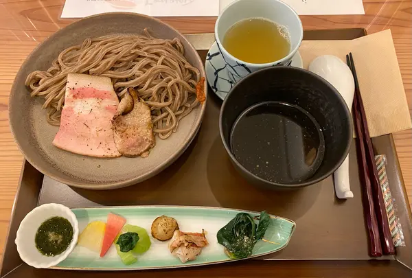 自家製粉石臼挽き小麦 洛中その咲