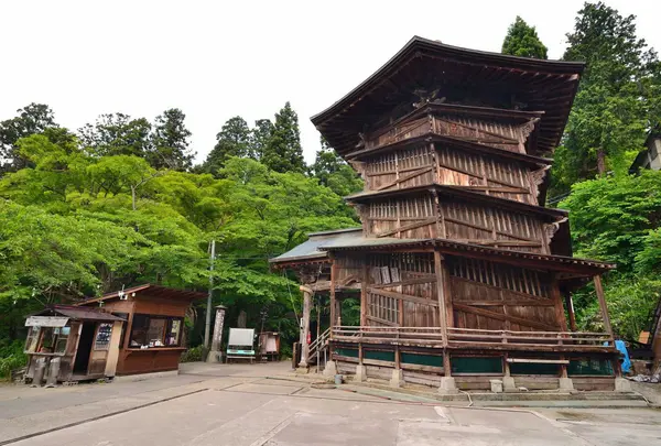 さざえ堂