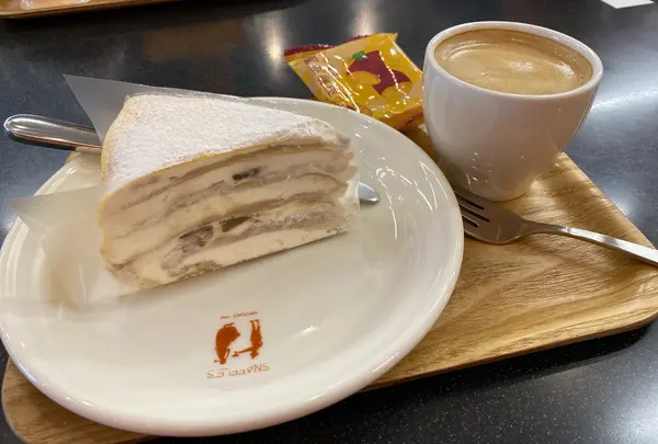 スナッフルス金森洋物館
