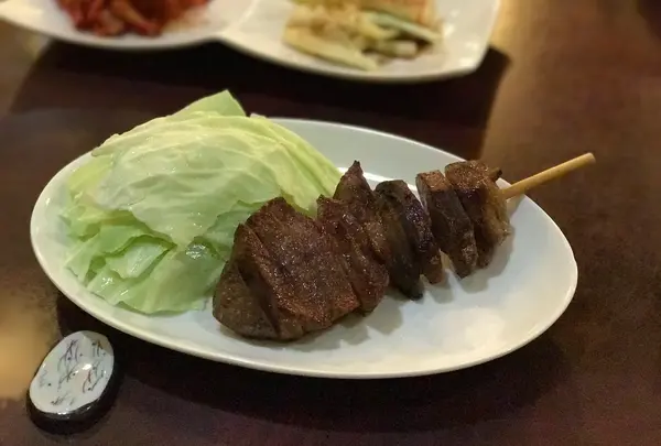 たんや