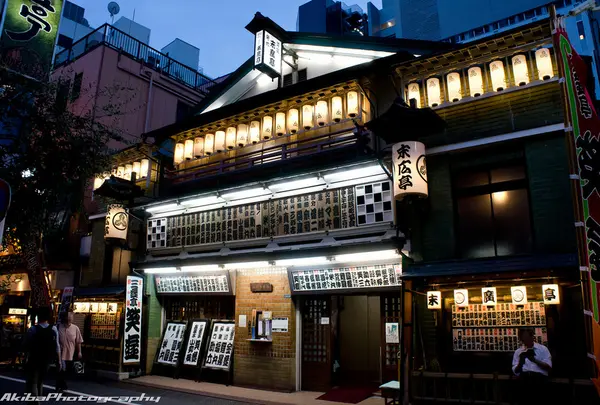 新宿　末広亭