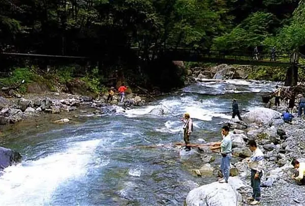 日原渓流釣場