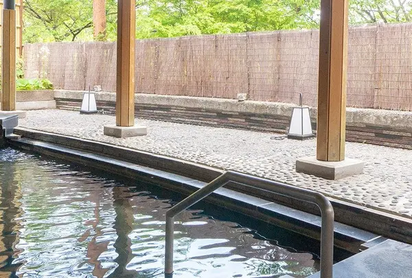 八ヶ岳ホテル風か