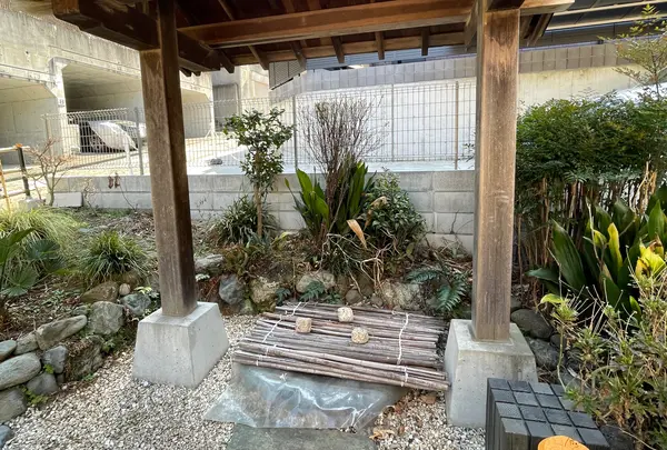 御所台の井戸