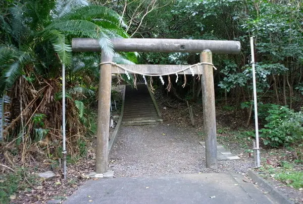 小笠原神社