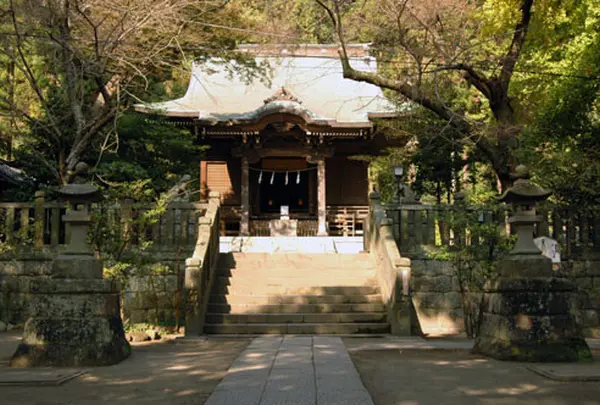 御霊神社