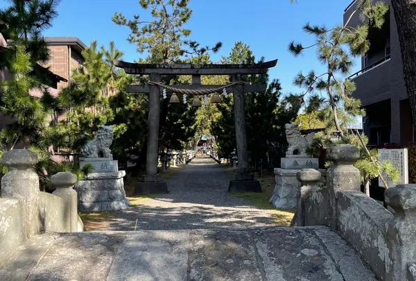 鶴嶺八幡宮