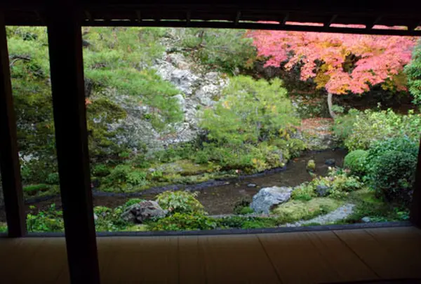 蓮華寺