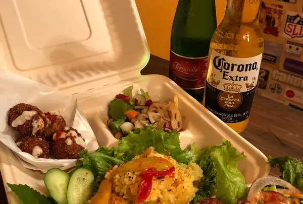 Tee's DELI GROCERY