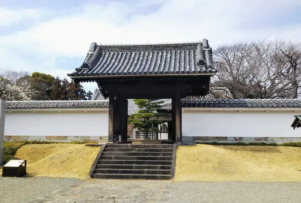 弘道館