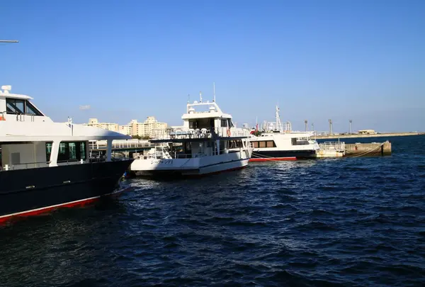 三笠桟橋（猿島渡船乗船場）